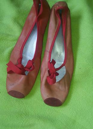 Кожаные балетки