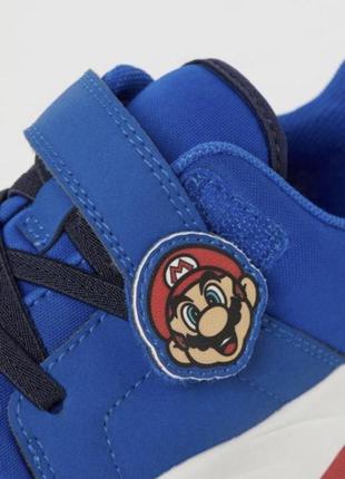 Кроссовки 4