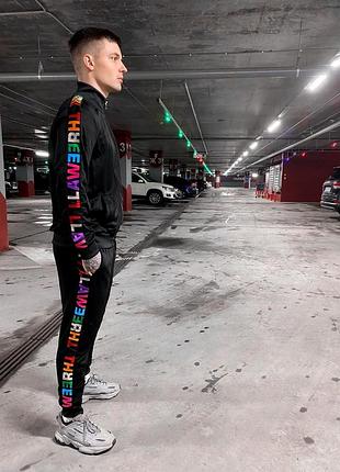 Спортивный костюм