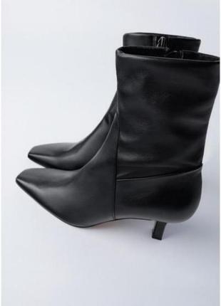 Ботинки zara