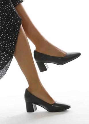 Туфлі clarks шкіра