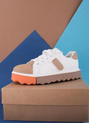 Стильные белые кроссовки кеды криперы на платформе толстой подошве бежевые модные кроссы