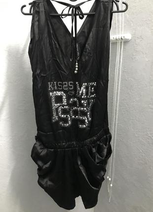 Сукня, сарафан.