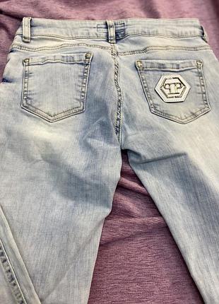 Джинсы skinny