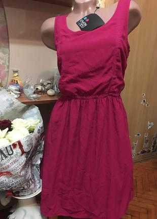 Шикарна сукня з ажурною спинкою even&odd