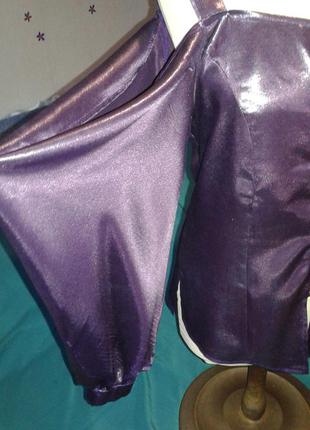 Блуза р 46-48 фіолетова блискуча з відкритими плечима вінтаж3 фото