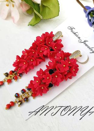Червоні сережки з квітами, сережки червоні довгі, сережки грона червоні з англійським замком2 фото