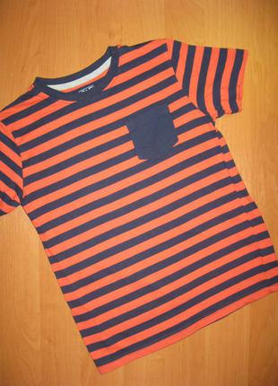 Футболка "f&f" розмір 8-9 років. ріст 134 див.