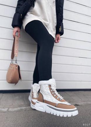 Утепленные крутые женские зимние ботинки на флисе жіночі стильні ботіночки на флісі5 фото