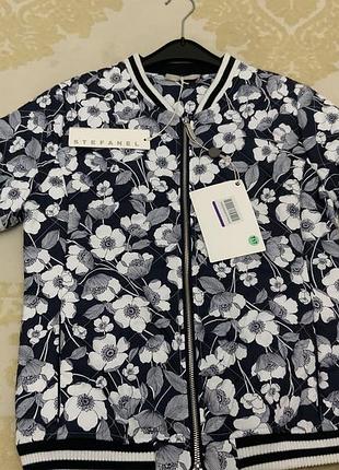 Куртка фирмы stefanel