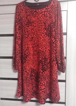 Платье ярко красное в леопардовый принт