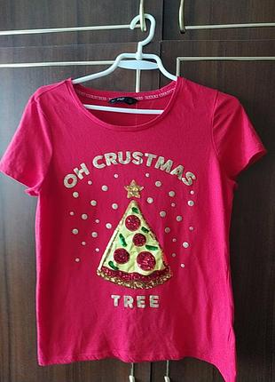 Яркая праздничная футболка