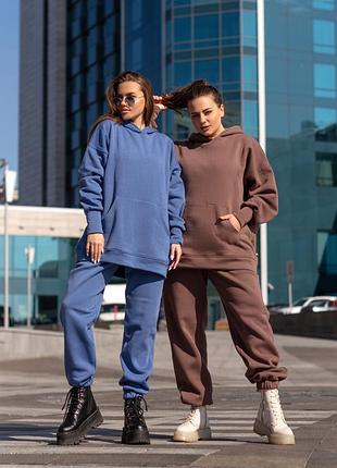 Спортивный костюм женский