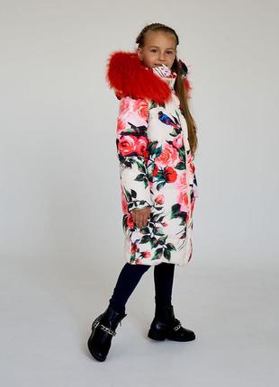 Детское зимнее пальто с принтом розы с натуральной опушкой1 фото