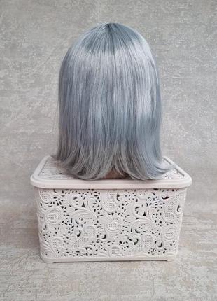 Парик каре платина с чубчиком света седой короткий парик серый карнавальный образ аниме2 фото