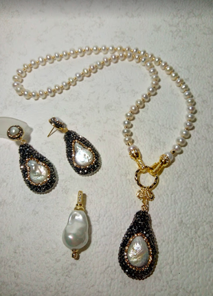 Дизайнерське кольє стильні сережки кулон підвіска набір натуральний перли бароковий2 фото