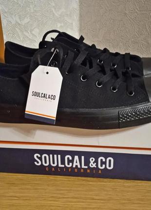 Кеди soulcal. раз. uk 9, євр. 43. нові. чорні