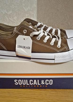 Кеди soulcal. нові. хакі