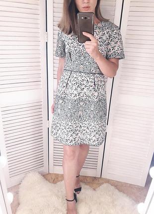 Фирменное платье