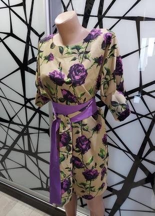 Шикарное платье в фиолетовые розы с широким поясомlakerta 36 размнр8 фото