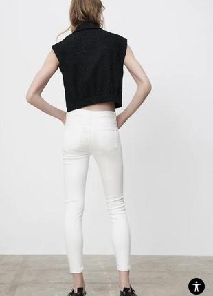 Белые джинсы с завышенной талией2 фото