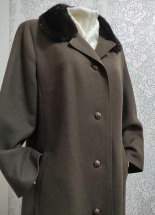Hucke шикарне брендове шерстяне пальто комір норка.3 фото