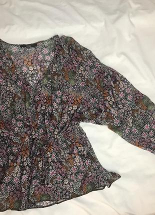 Распродажа. стильная шифоновая блуза, блузка, топ в цветочный принт с объёмными рукавами5 фото