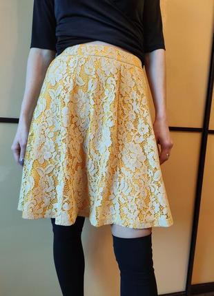Кружевная желтая короткая мини юбка  от selected femme7 фото
