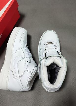 Женские зимние кроссовки nike air force 1 high белые