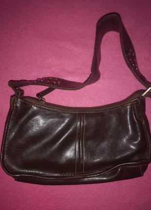 Стильная сумочка багет с широкой ручкой с инкрустрацией экокожа