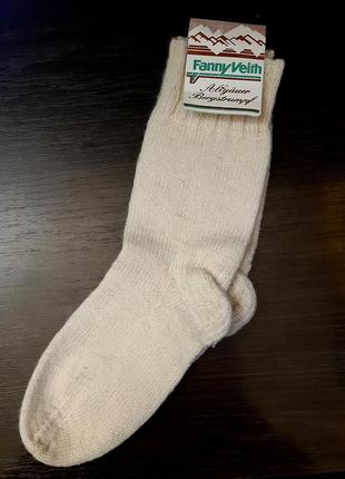 Білі айворі вовняні шкарпетки машинної в'язки на 1-9 років2 фото
