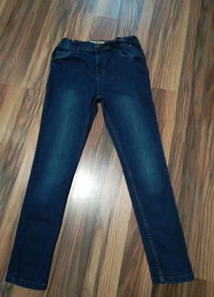 Джинси.