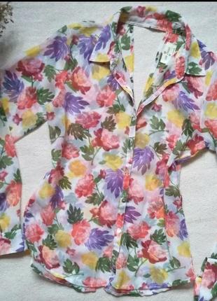 Блузка рубашка цветочный принт разрезом на спине1 фото
