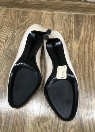 Женские туфли-лодочки bally zerene3 фото