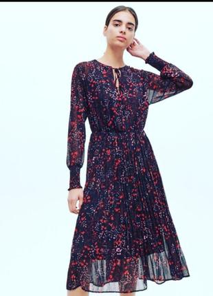 Платье reserved