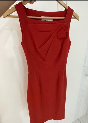 Красивое платье karen millen