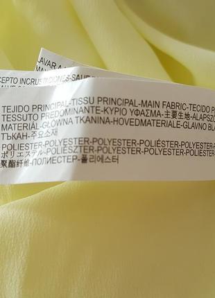 Блідо жовта майка zara на тонких бретелях з вишивкою бісером, паєтками та камінчиками5 фото