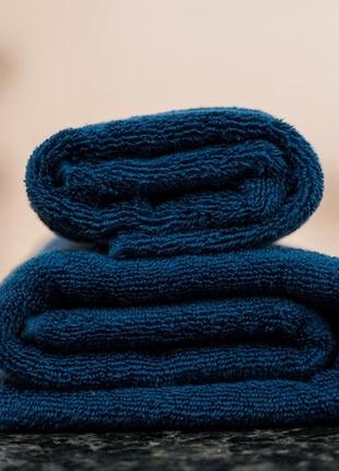 Махровий банний рушник, 2 нитка, 50х90 500 г/м2 versace синій8 фото