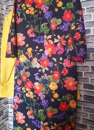 Тёплое платье в цветы