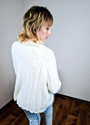 Білий светр ангоровый3 фото