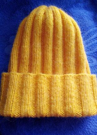 В'язана шапка hand made