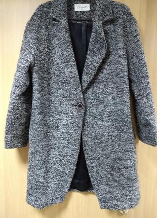 Пальто укороченнон.букле.