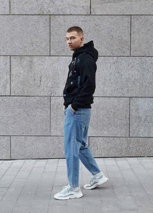 Джинсы бананы