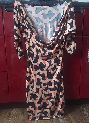 Шикарное платье с принтом 3