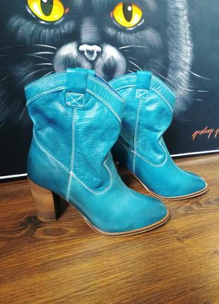 Кожаные казаки сапоги полусапожки яркие бирюзовые голубые новые на каблуке вестерн ковбойские ботинки полуботинки4 фото