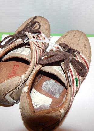 Кросcовки детские фирменные кожа kickers 33 р.099кд (только в указанном размере, только 1 шт)3 фото