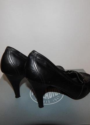 Женские фирменные туфли jennifer   р.39 131sbb (только в указанном размере, только 1 шт)4 фото