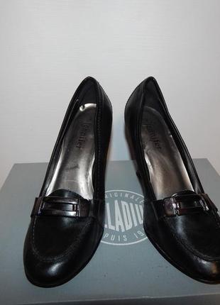 Женские фирменные туфли jennifer   р.39 131sbb (только в указанном размере, только 1 шт)1 фото