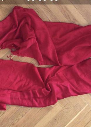 Ало-красный кашемировый (100%) легкий шарф