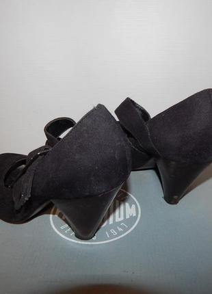 Женские фирменные туфли   р.38 130sbb (только в указанном размере, только 1 шт)3 фото